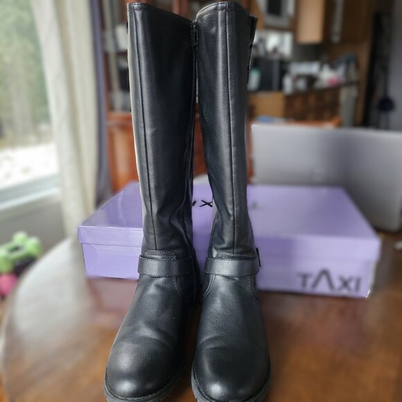 Taxi Tara Wide Width Wide Calf Waterproof Winter Boot - Picture 9 of 12